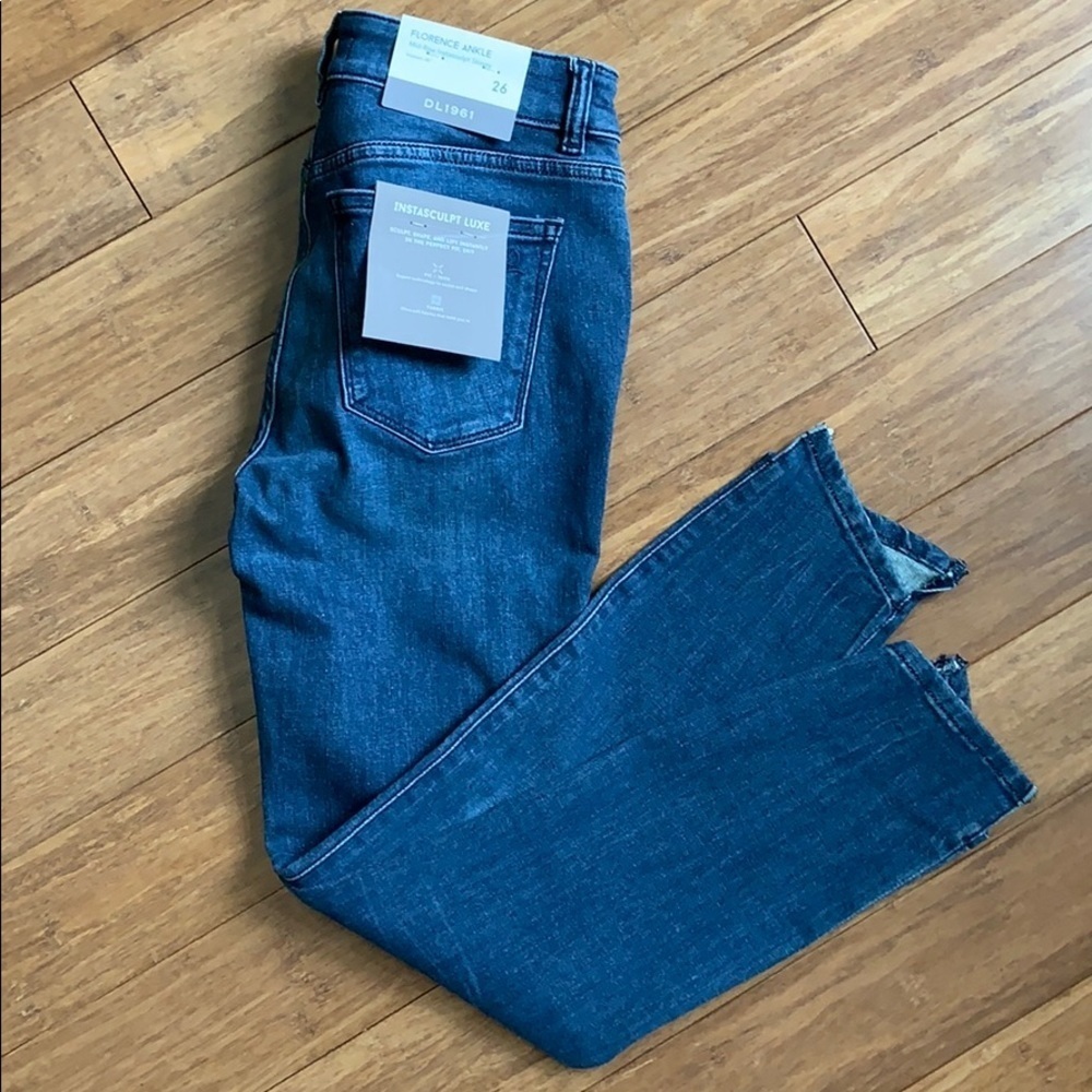 NEW DL1961 Skinny Ankle Florence MidRise sz 26